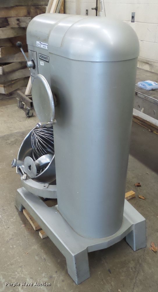 image for item HF9762 Hobart H-600 mixer