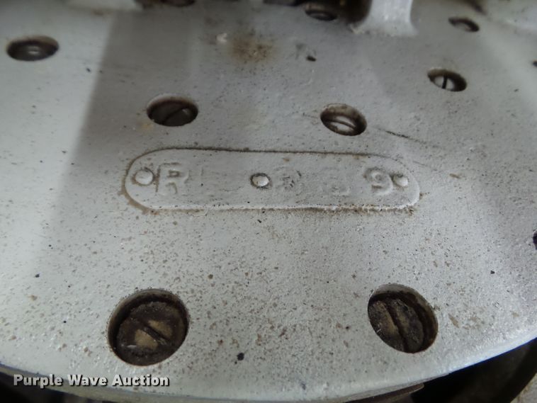 image for item HF9763 Dutchess RR-399 semi-auto dough divider rounder