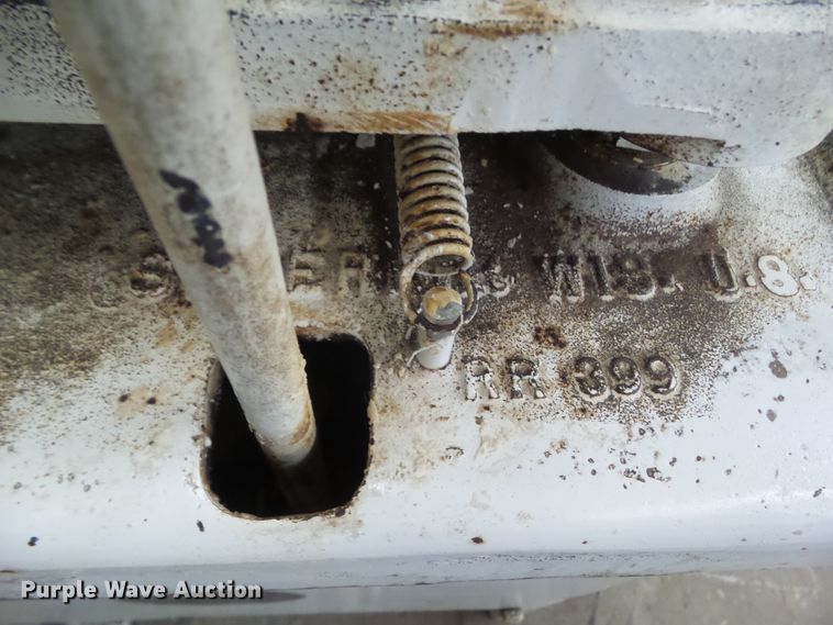 image for item HF9763 Dutchess RR-399 semi-auto dough divider rounder