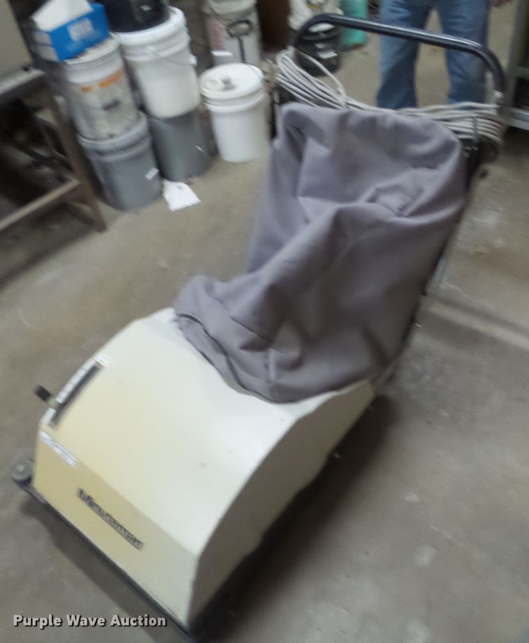 image for item HF9767 Minuteman vacuum