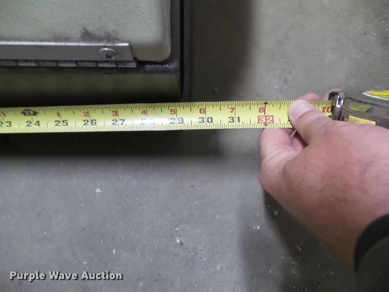 image for item HF9767 Minuteman vacuum