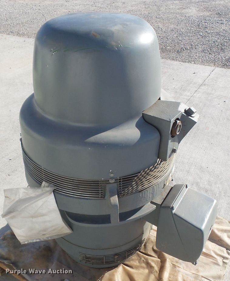 image for item HF9769 General Electric 5K404DBB6008B vertical motor