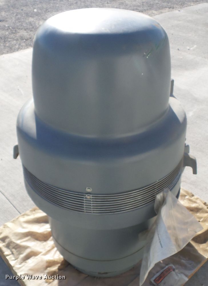 image for item HF9769 General Electric 5K404DBB6008B vertical motor