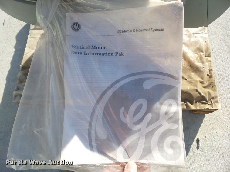 image for item HF9769 General Electric 5K404DBB6008B vertical motor