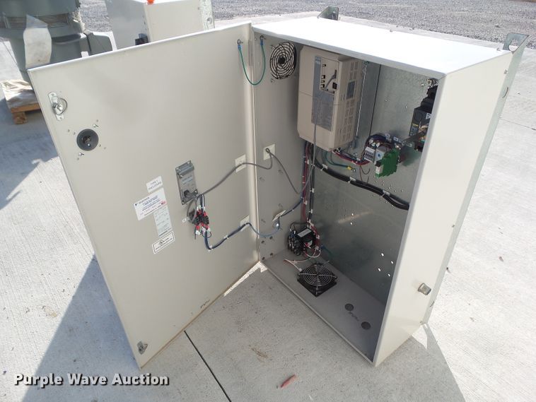 image for item HF9771 Yaskawa P1000 variable frequency drive