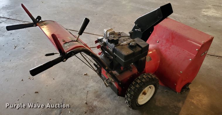 image for item HS9043 Dynamark 10/33 snow blower