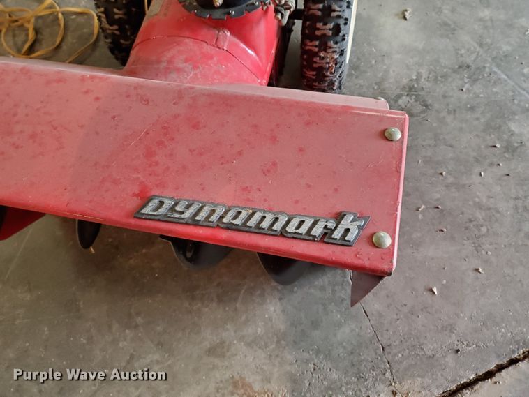 image for item HS9043 Dynamark 10/33 snow blower