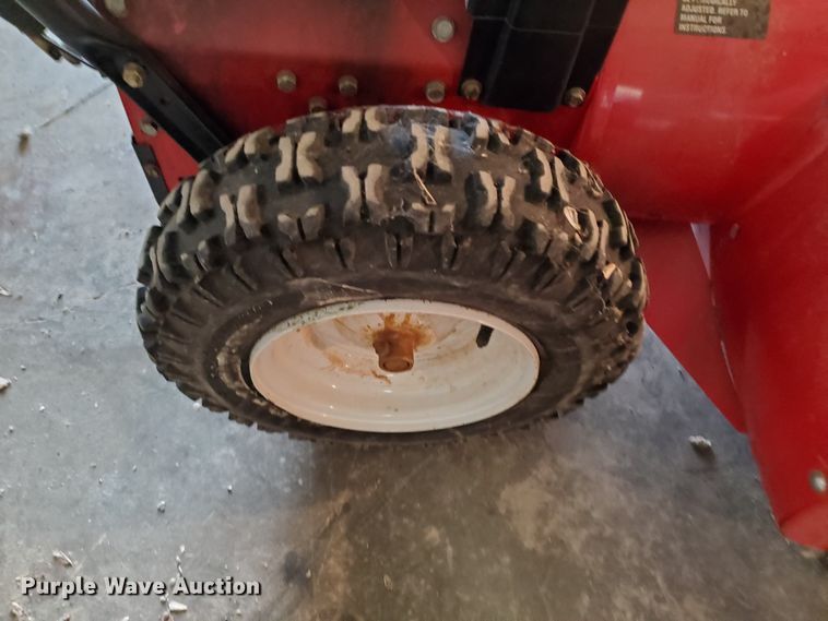 image for item HS9043 Dynamark 10/33 snow blower