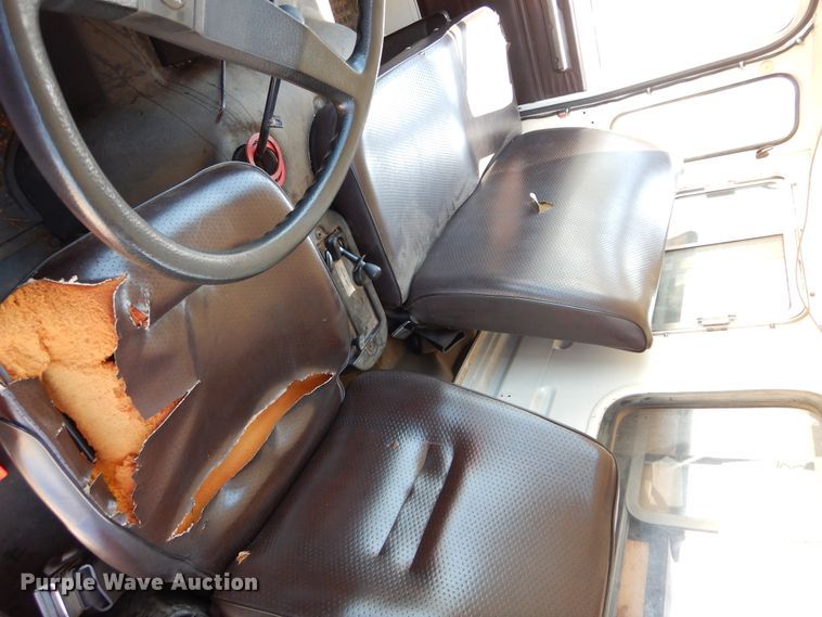 image for item HS9661 1981 Mack MS3  pumper fire truck