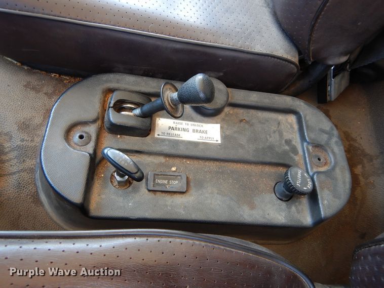 image for item HS9661 1981 Mack MS3  pumper fire truck