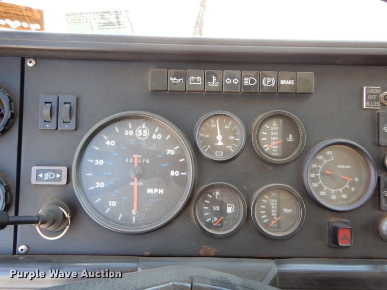 image for item HS9661 1981 Mack MS3  pumper fire truck