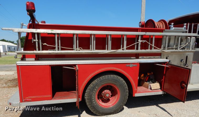 image for item HS9661 1981 Mack MS3  pumper fire truck