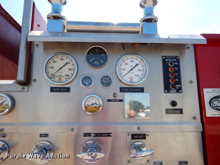 image for item HS9661 1981 Mack MS3  pumper fire truck