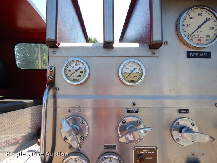 image for item HS9661 1981 Mack MS3  pumper fire truck