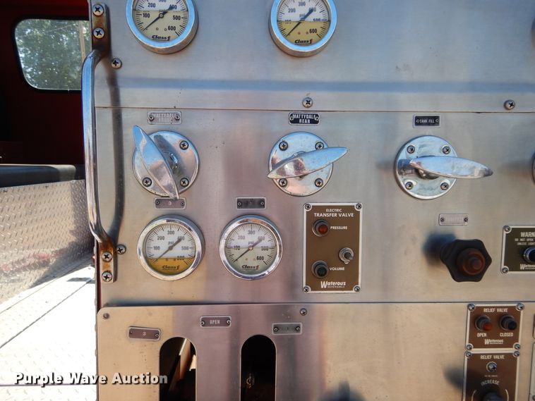 image for item HS9661 1981 Mack MS3  pumper fire truck