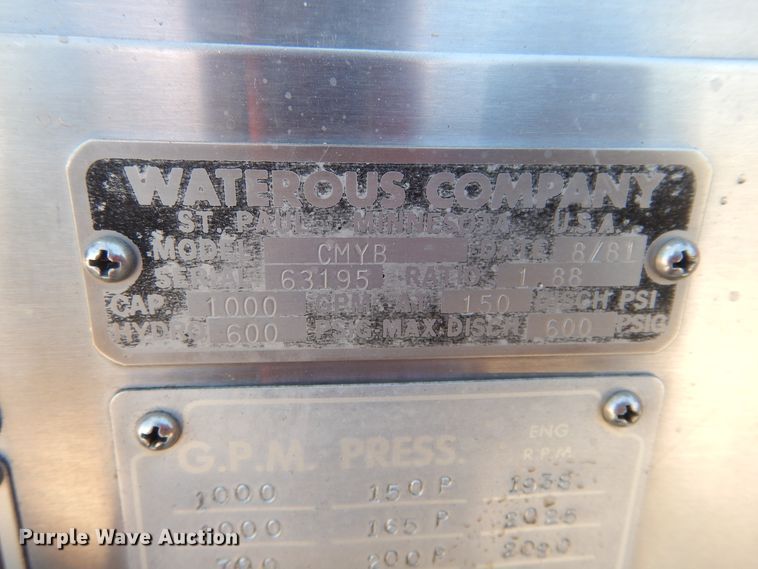 image for item HS9661 1981 Mack MS3  pumper fire truck