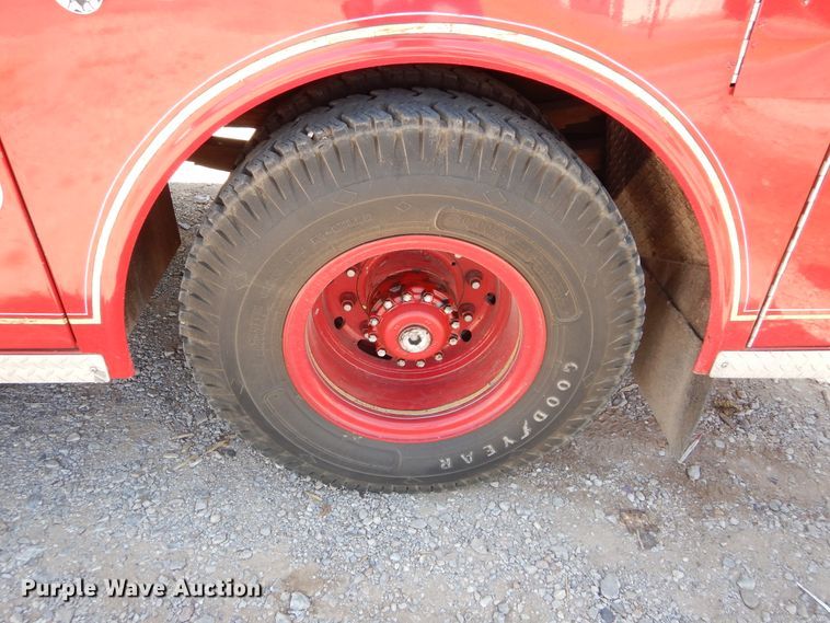 image for item HS9661 1981 Mack MS3  pumper fire truck