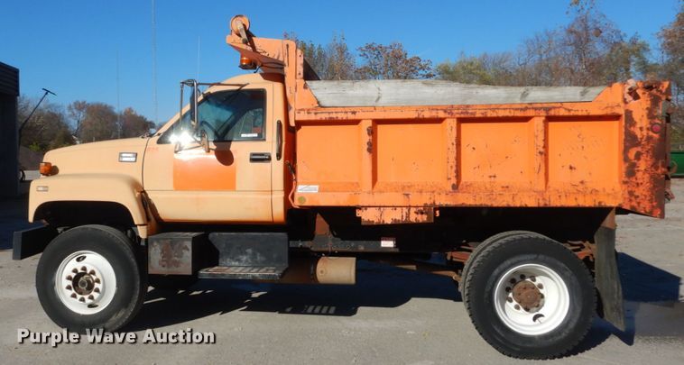 image for item HV9513 1997 GMC C8500  dump truck