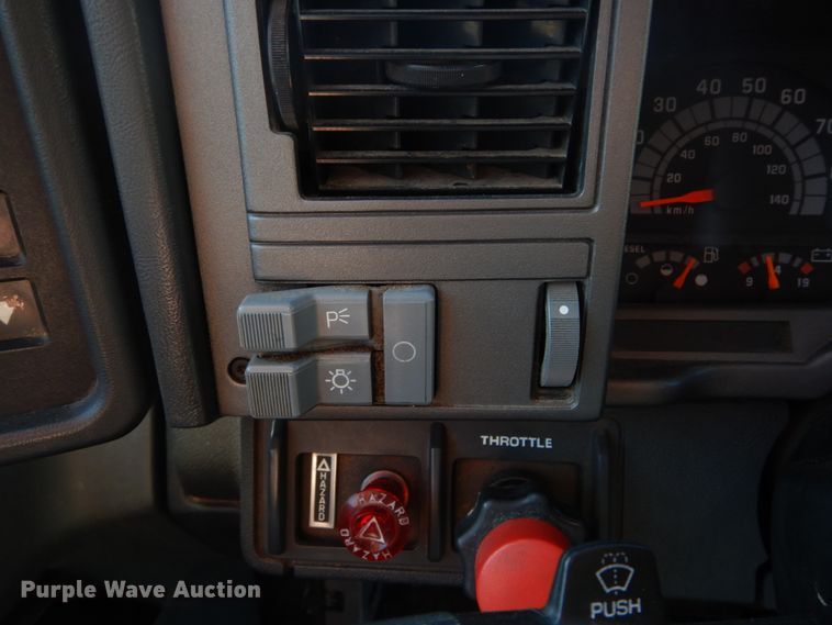 image for item HV9513 1997 GMC C8500  dump truck