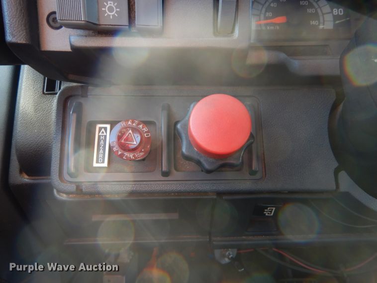 image for item HV9513 1997 GMC C8500  dump truck