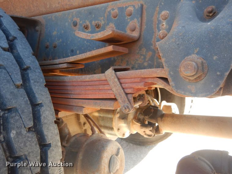 image for item HV9513 1997 GMC C8500  dump truck