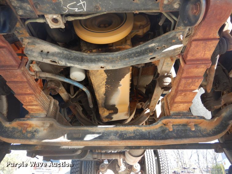 image for item HV9513 1997 GMC C8500  dump truck