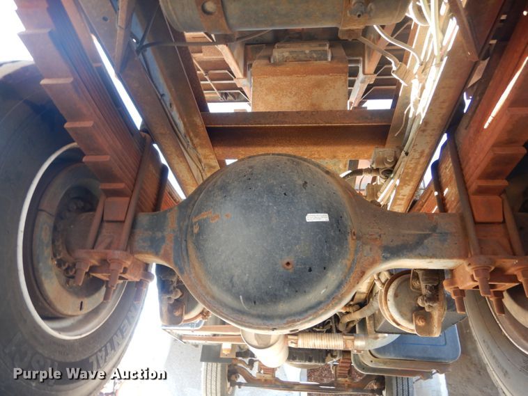 image for item HV9513 1997 GMC C8500  dump truck