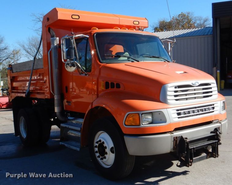 image for item HV9514 2009 Sterling Acterra  dump truck