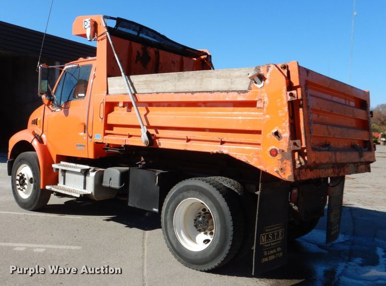 image for item HV9514 2009 Sterling Acterra  dump truck