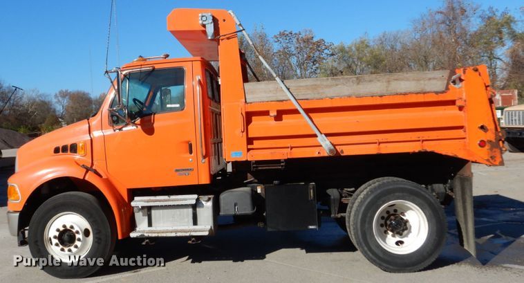 image for item HV9514 2009 Sterling Acterra  dump truck