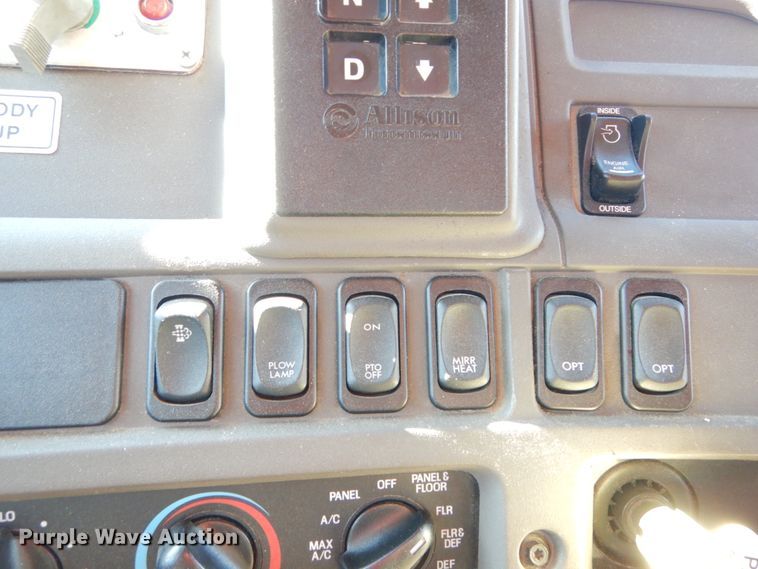 image for item HV9514 2009 Sterling Acterra  dump truck