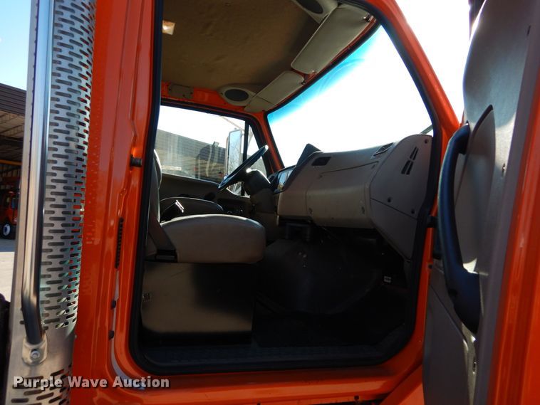 image for item HV9514 2009 Sterling Acterra  dump truck