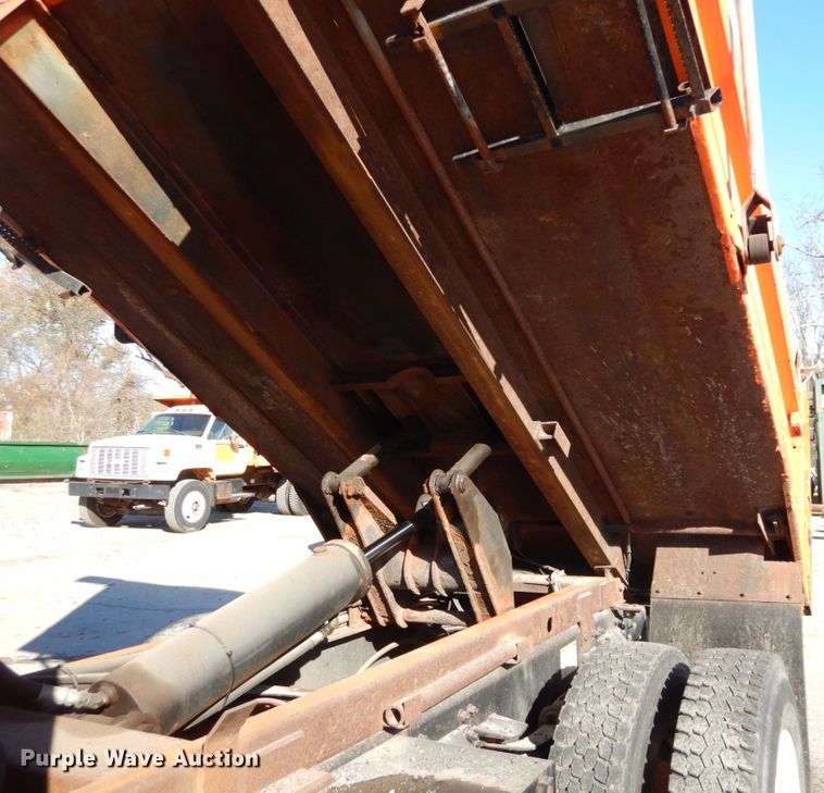 image for item HV9514 2009 Sterling Acterra  dump truck