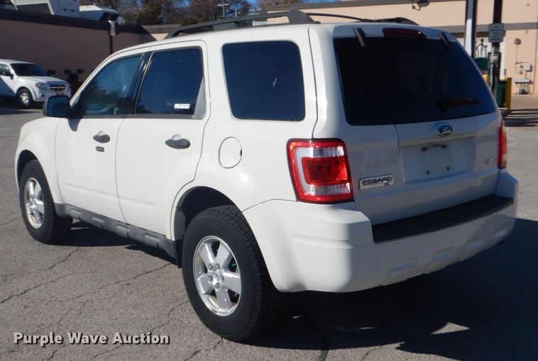 image for item HV9515 2009 Ford Escape XLT  SUV