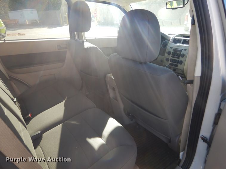 image for item HV9515 2009 Ford Escape XLT  SUV