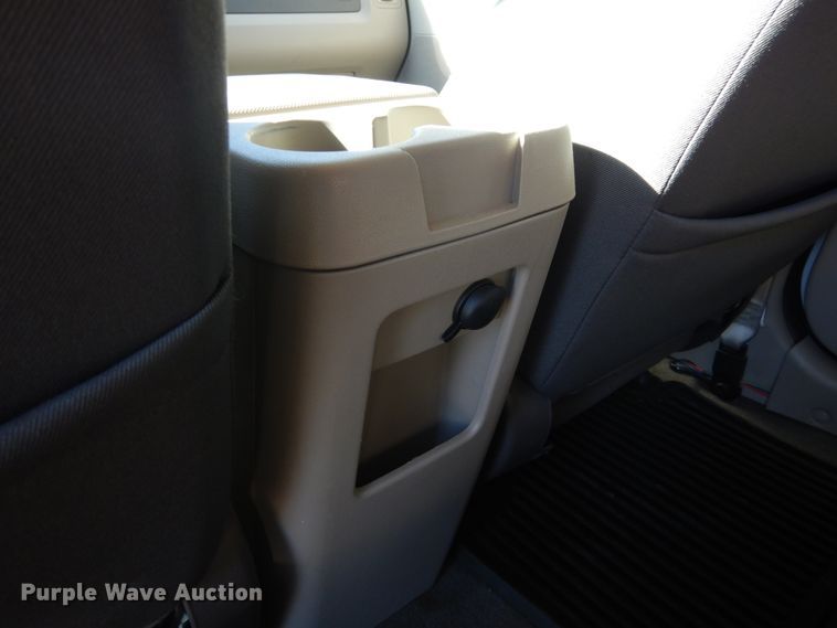 image for item HV9515 2009 Ford Escape XLT  SUV