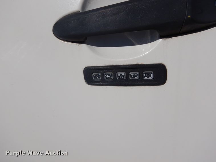 image for item HV9515 2009 Ford Escape XLT  SUV