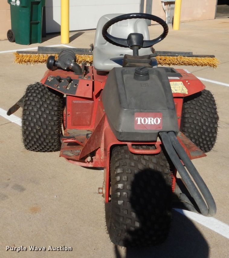 image for item HV9516 Toro Sand Pro 5020 ballfield groomer