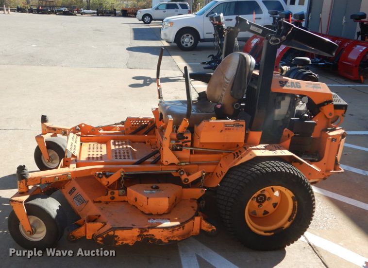 image for item HV9517 Scag Turf Tiger  ZTR lawn mower