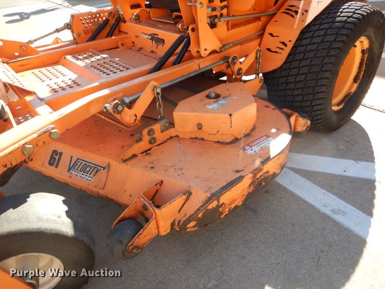 image for item HV9517 Scag Turf Tiger  ZTR lawn mower