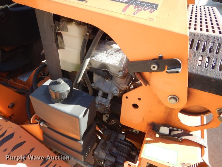 image for item HV9517 Scag Turf Tiger  ZTR lawn mower