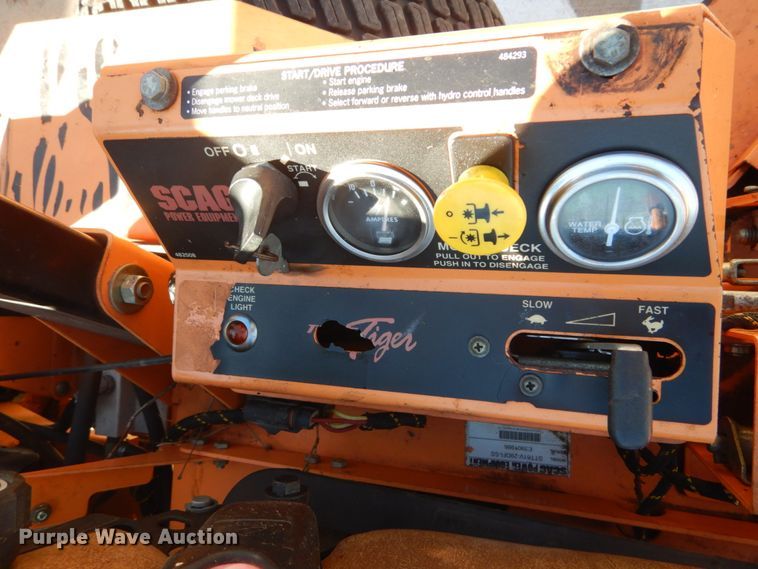 image for item HV9517 Scag Turf Tiger  ZTR lawn mower