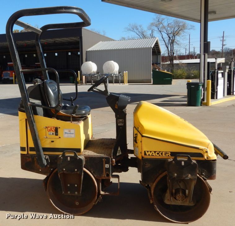 image for item HV9518 Wacker RD11A  double drum vibratory roller