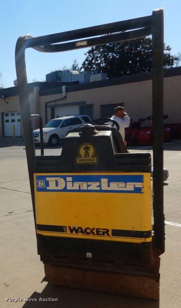 image for item HV9518 Wacker RD11A  double drum vibratory roller