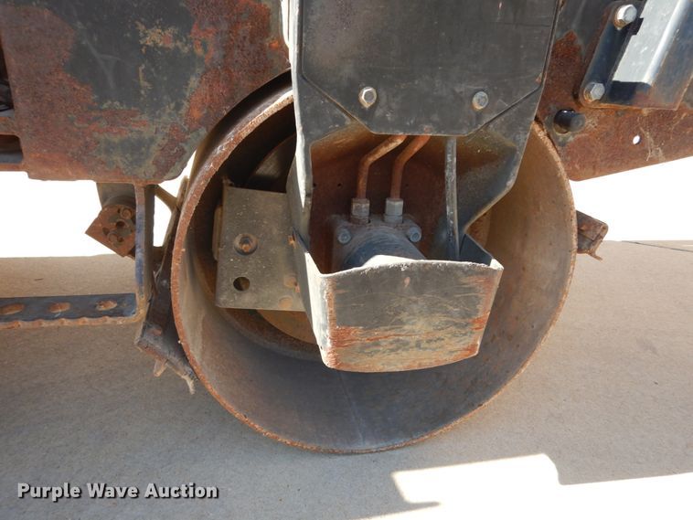 image for item HV9518 Wacker RD11A  double drum vibratory roller