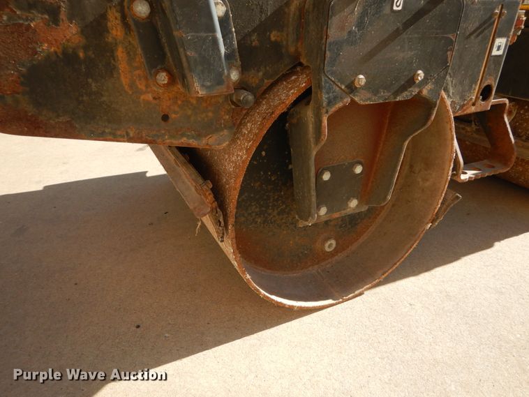 image for item HV9518 Wacker RD11A  double drum vibratory roller