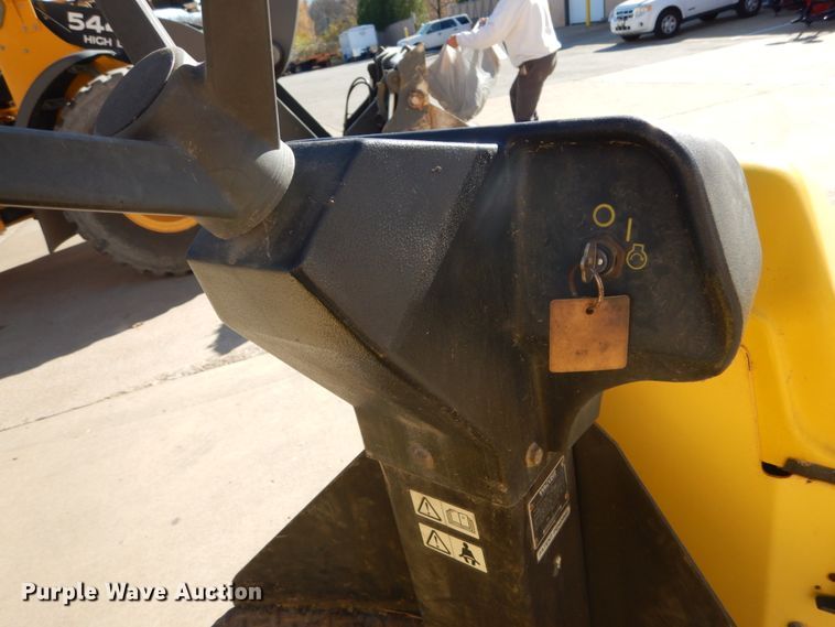 image for item HV9518 Wacker RD11A  double drum vibratory roller