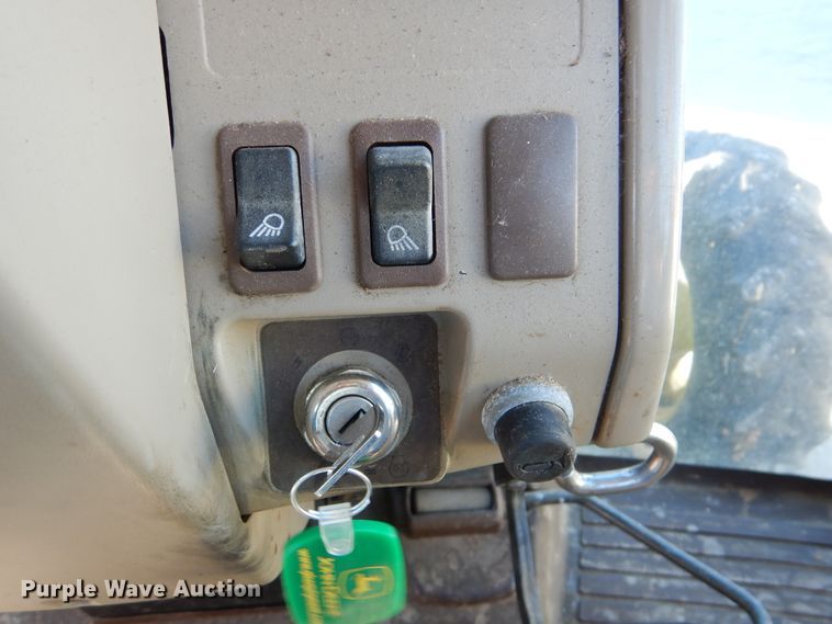 image for item HY9930 John Deere 6215  tractor