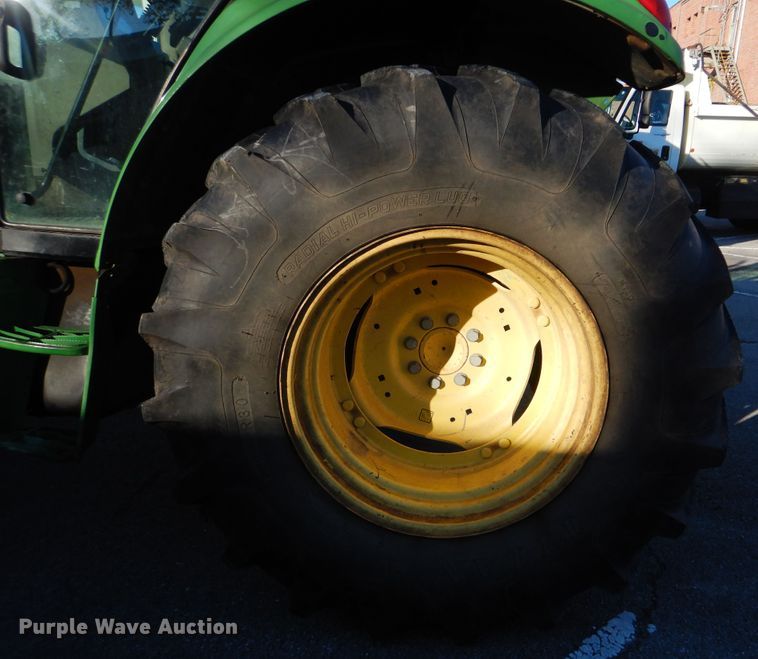 image for item HY9930 John Deere 6215  tractor