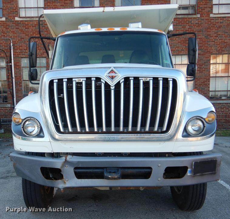 image for item HY9934 2011 International WorkStar 7400  dump truck